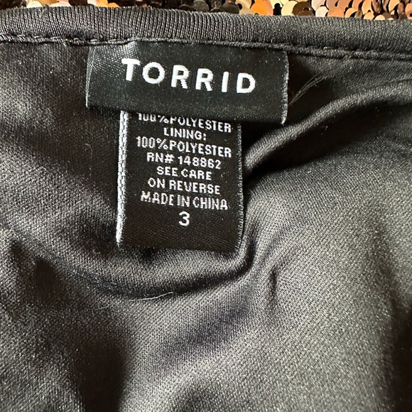 Torrid Rose Gold Sequin Short Sleeve Top (size 3x) - Picture 2 of 5